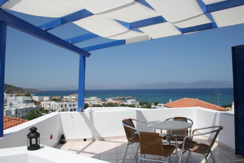 Venardos Hotel 3*